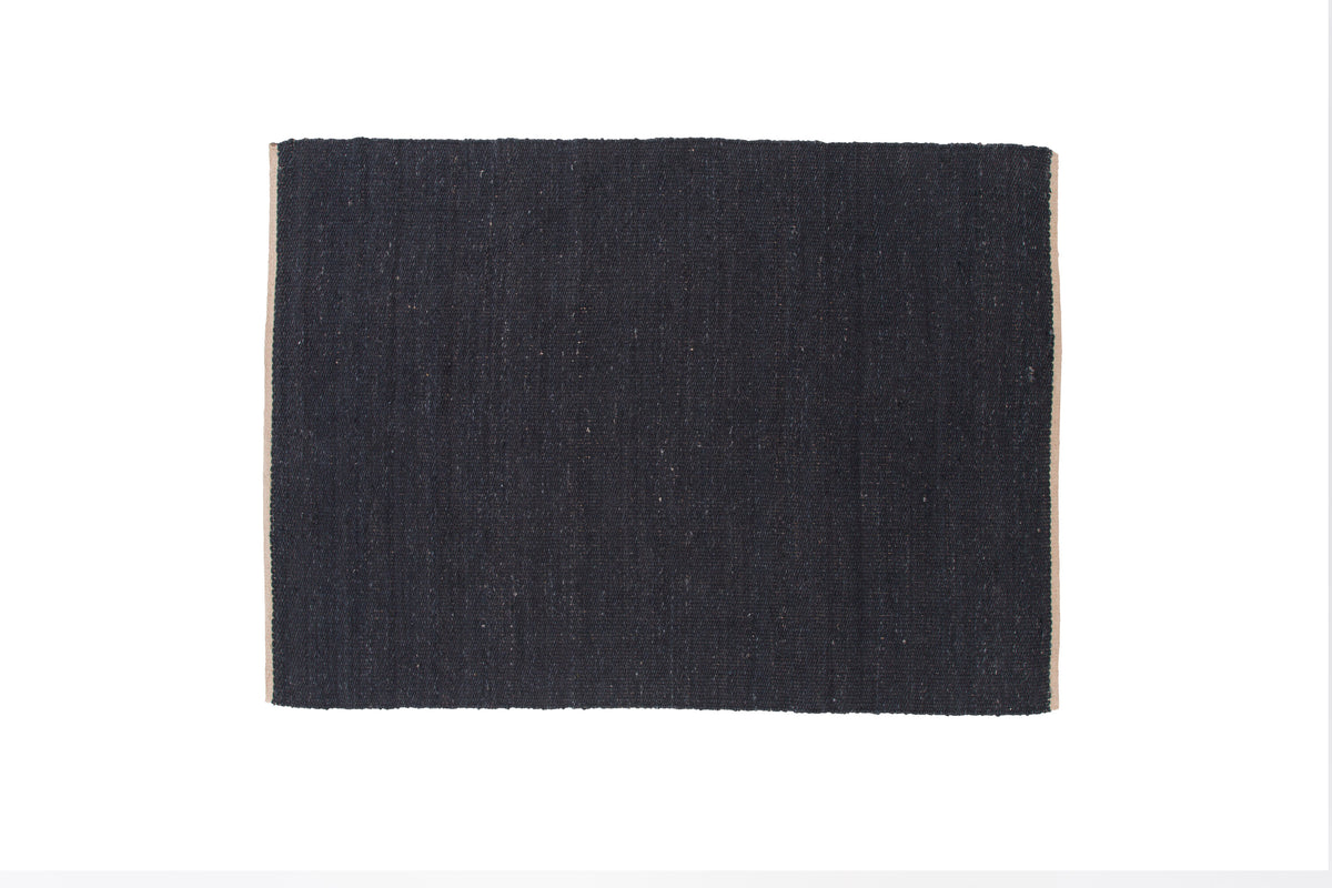Kali Carpet – Black