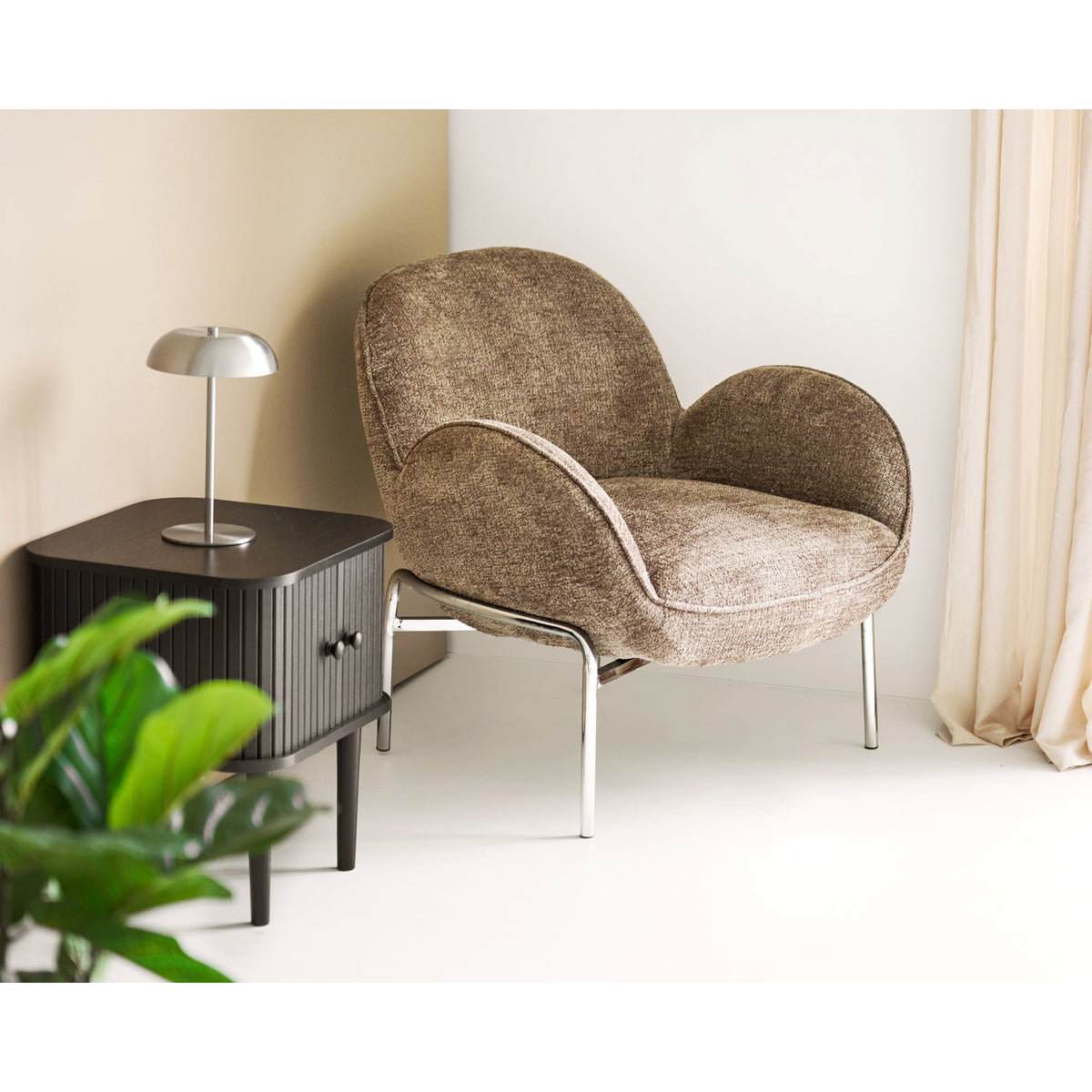 Fenwick Table Lamp - Silver
