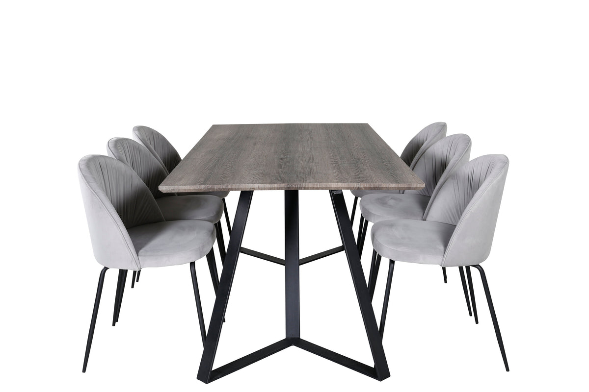 Marina Dining Table with Wrinkles Chairs